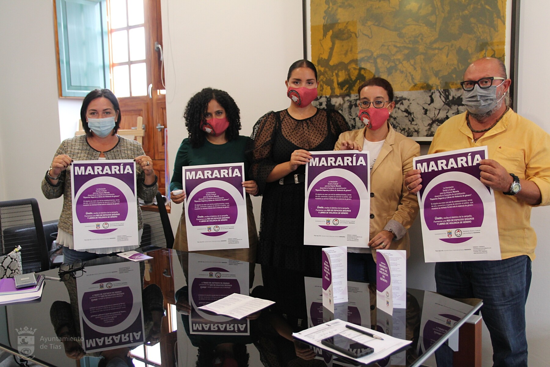 El Ayuntamiento de Tías se suma a la campaña de Mararía para facilitar espacios seguros para la mujer